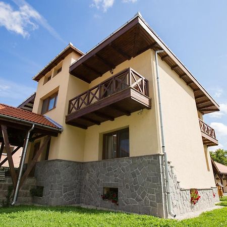 Vila Anna Malnas Bai エクステリア 写真