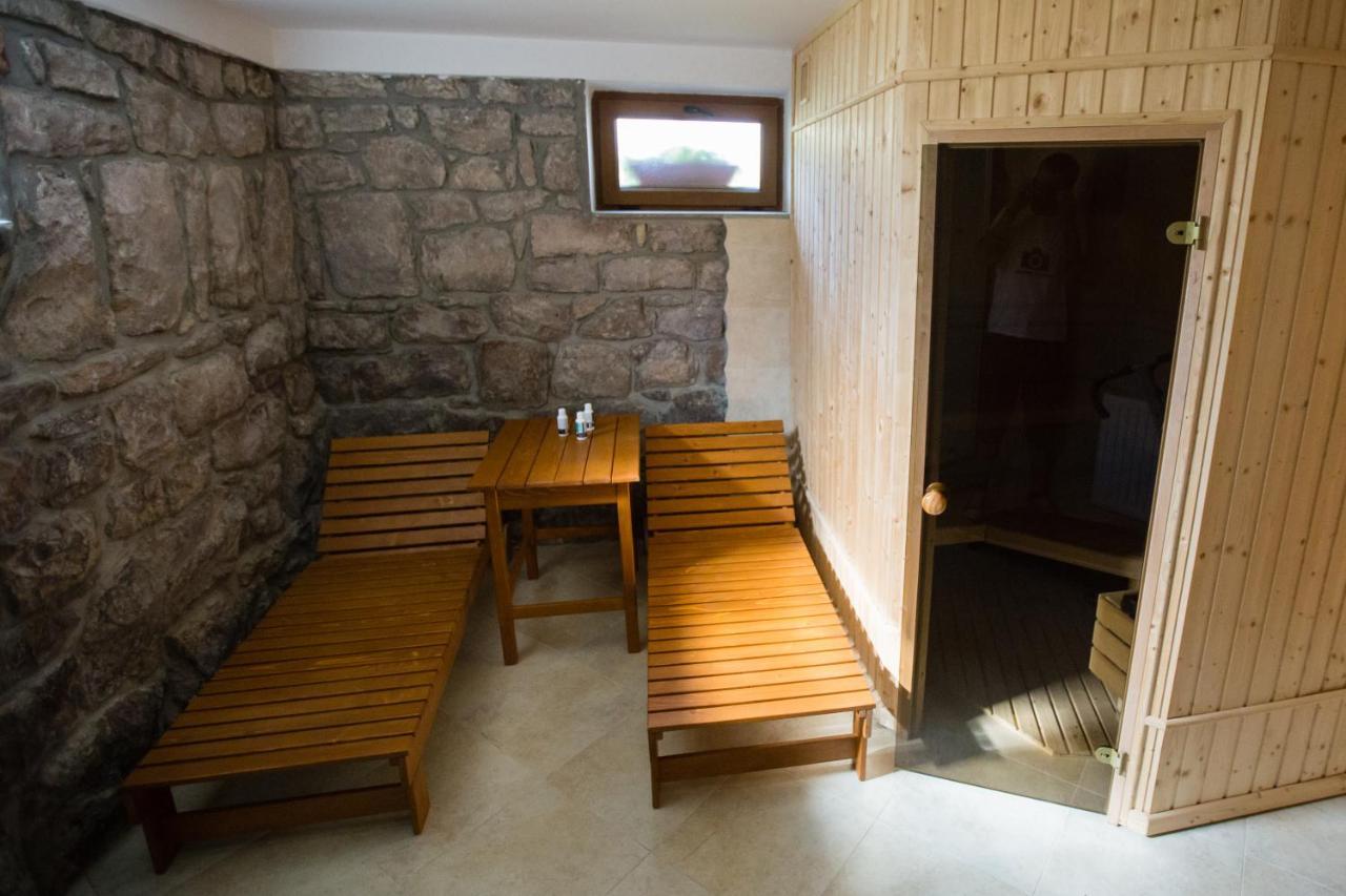 Vila Anna Malnas Bai エクステリア 写真